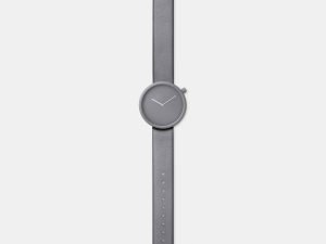 Circular facet watch